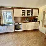 Bei Den Hundertelfen Apartment Limbach-Oberfrohna
