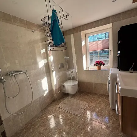 Bei Den Hundertelfen 아파트 Limabach - Oberfrohna